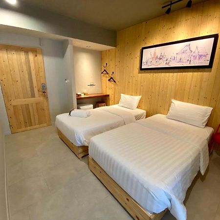 Hotel P24 At Kaset Bangkok Exterior foto